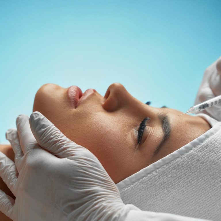 Muskelrelaxan Behandlung bei Suna Kaya Beauty